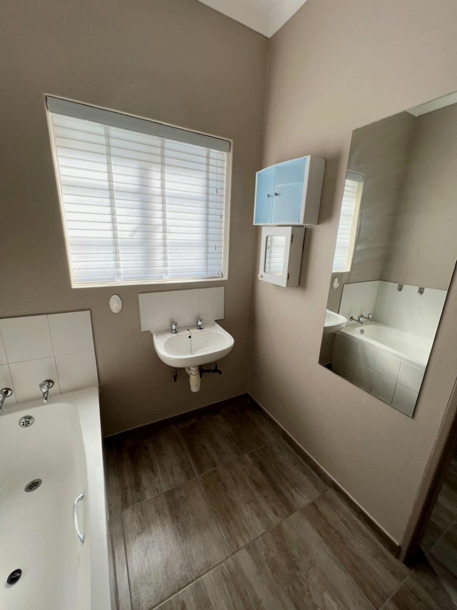 2 Bedroom Property for Sale in Die Bult North West